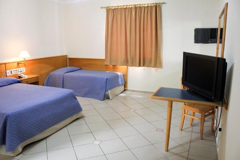 Jaguary Hotel Sumaré Екстериор снимка